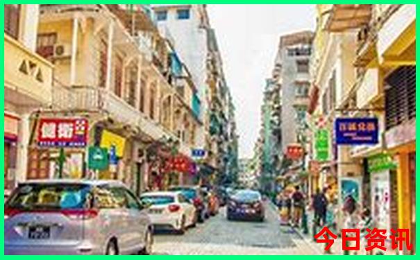 草原旅游哪里好玩